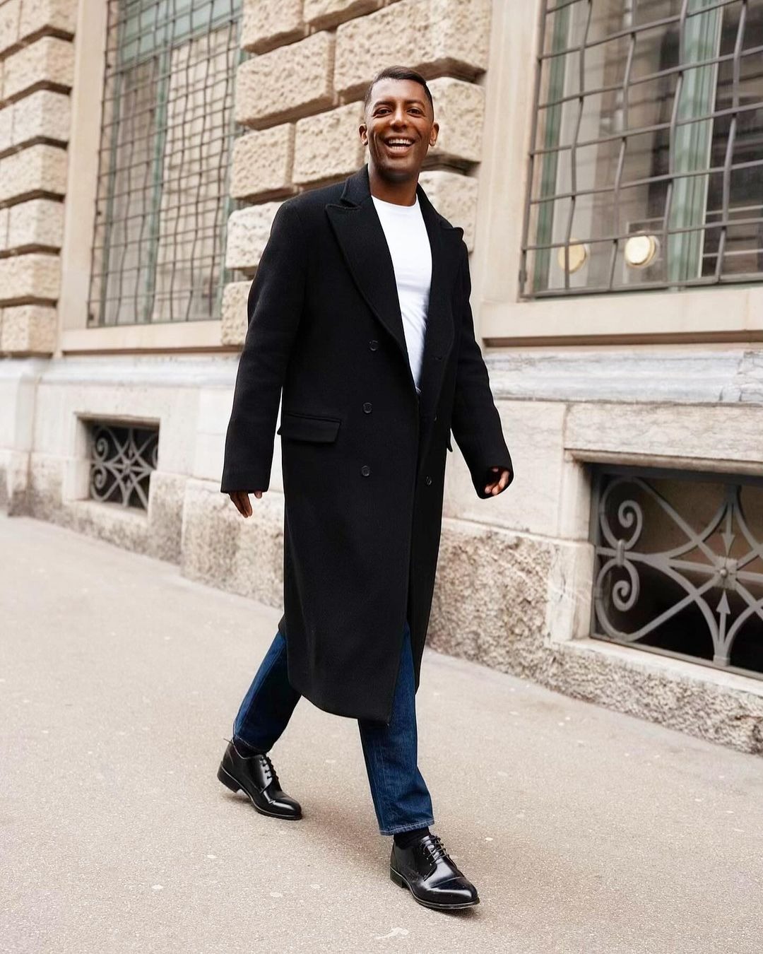 -2024-06-05-16-39-42